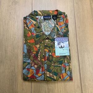 Patagonia Men's L Green A/C Shirt Aloha Fish Hawaiian Vintage RARE Y2K 90's Camp